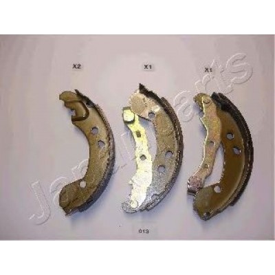 Колодки тормозные барабанные Japanparts GF013AF